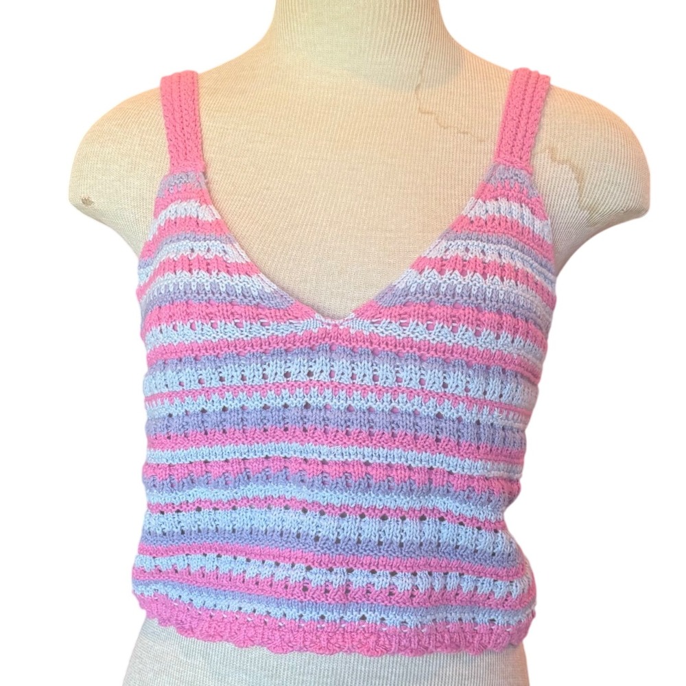 Hollister Crochet Crop Tank‎ Top Pink Purple Stripe Adjustable Strap Size L  NEW